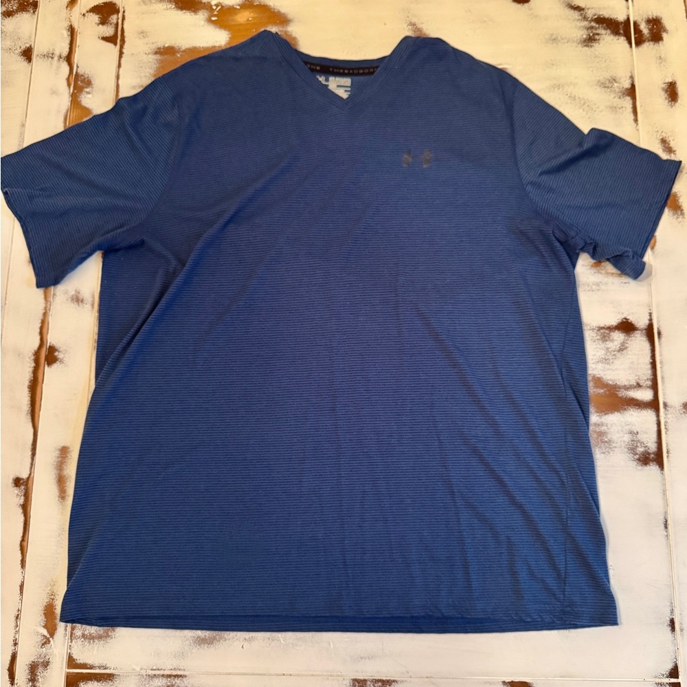 Under Armour Threadborne Heatgear v-neck t-shirt blue with black stripes